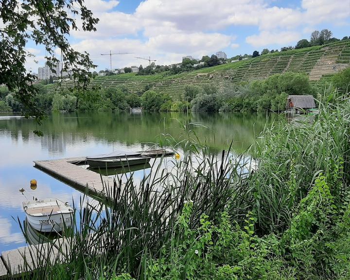 Treffpunkt am See